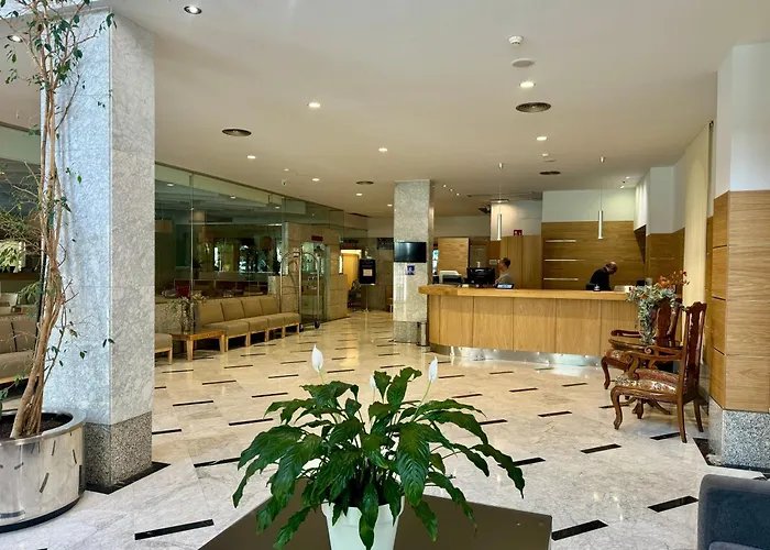 San Juan De Reyes Hotel 4*