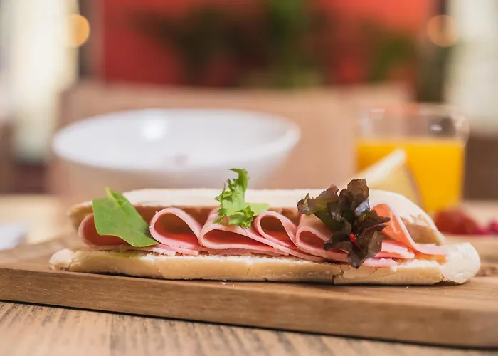 San Juan De Reyes Hotel