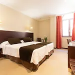 San Juan De Reyes Hotel 4*
