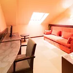 San Juan De Reyes Hotel