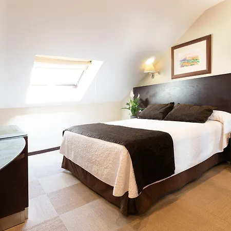 Hotel San Juan De Reyes