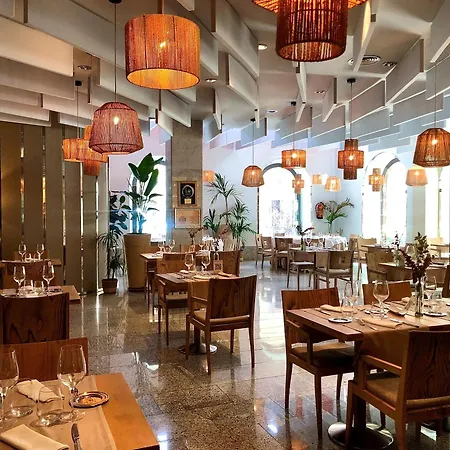 San Juan De Reyes 4*