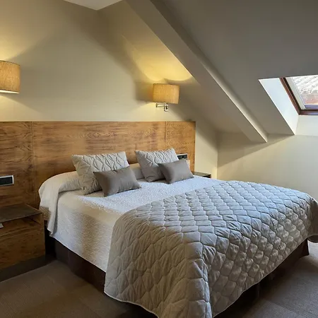 San Juan De Reyes Hotel 4*