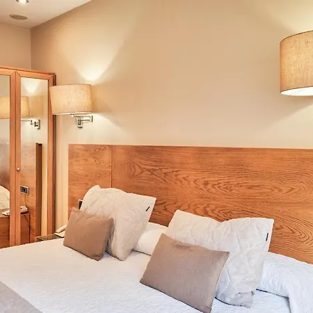 San Juan De Reyes 4* Толедо