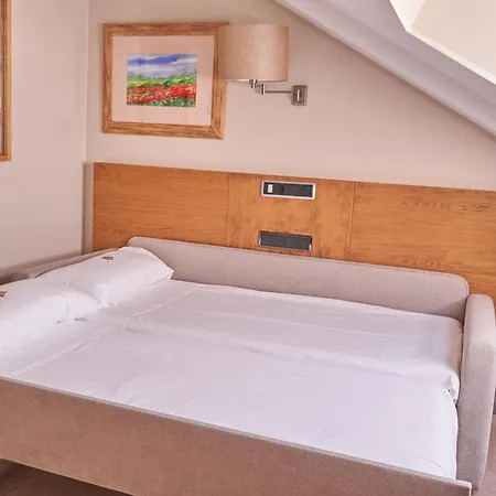 San Juan De Reyes 호텔 4*