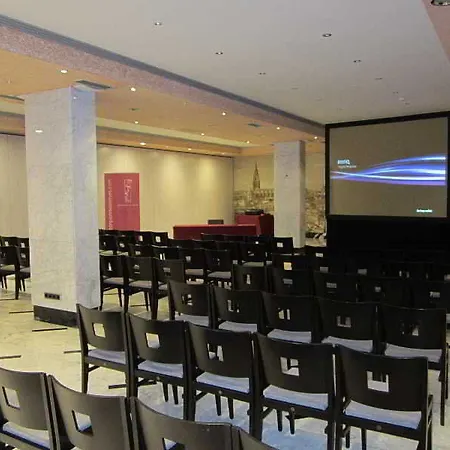 Hotel San Juan De Reyes 4*