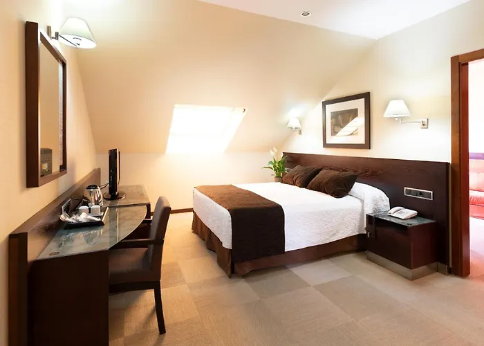 San Juan De Reyes Hotel 4*